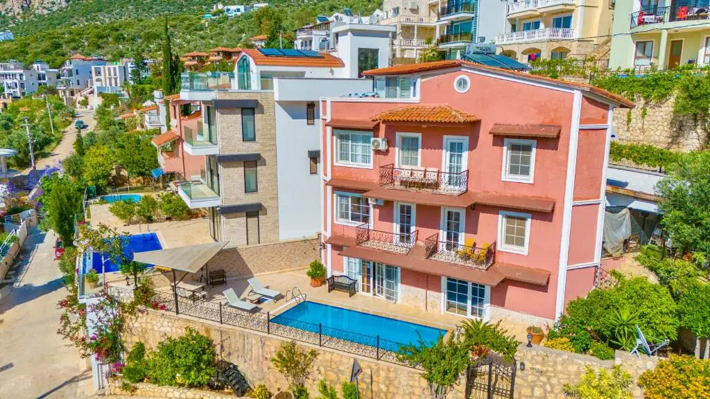 Property in Kisla